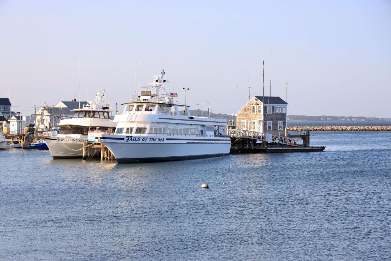 Harbourtown Suites On Plymouth Harbor Екстериор снимка
