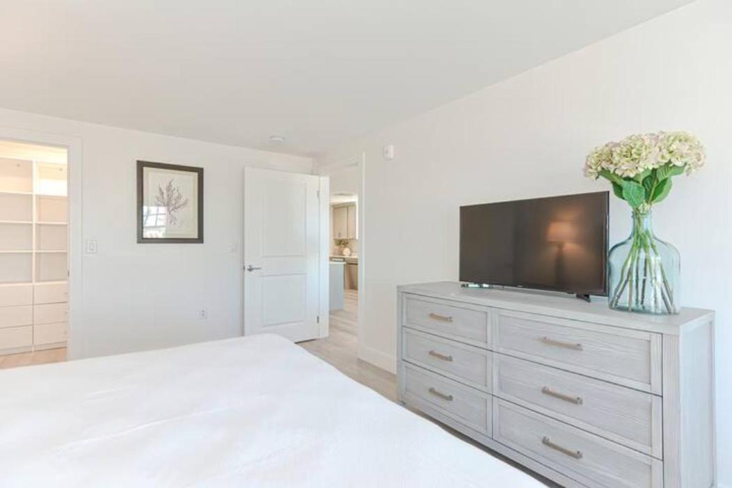 Harbourtown Suites On Plymouth Harbor Екстериор снимка